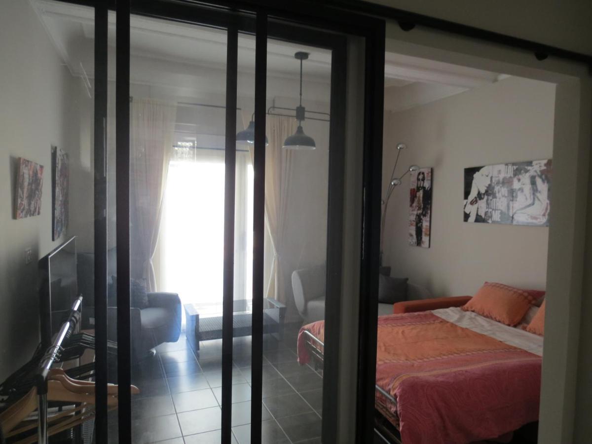 Appartement Avec Jardin Privatif Fréjus エクステリア 写真