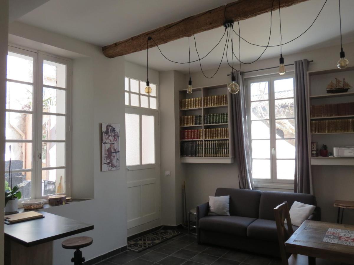 Appartement Avec Jardin Privatif Fréjus エクステリア 写真